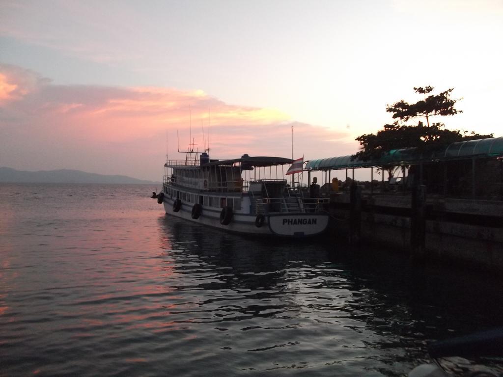 Sleep Tight Hostel At Koh Phangan Haad Rin Exterior foto